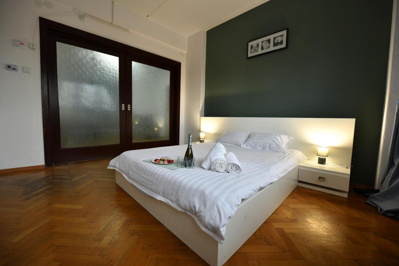Great View, 2 Bdr Ap In Center Very Close To Old Town Bucarest Esterno foto